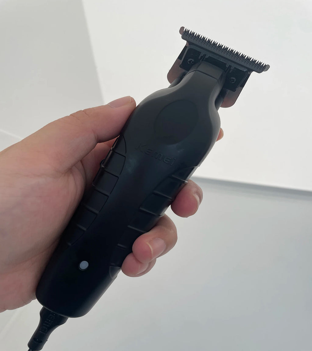 Kemei KM-2299 High-Capacity Cordless Clipper