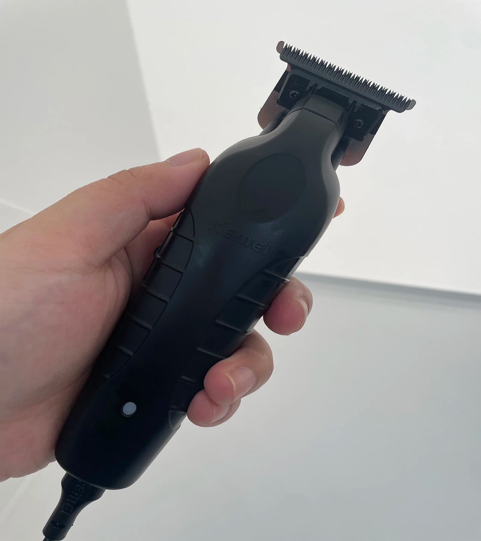Kemei KM-2299 High-Capacity Cordless Clipper