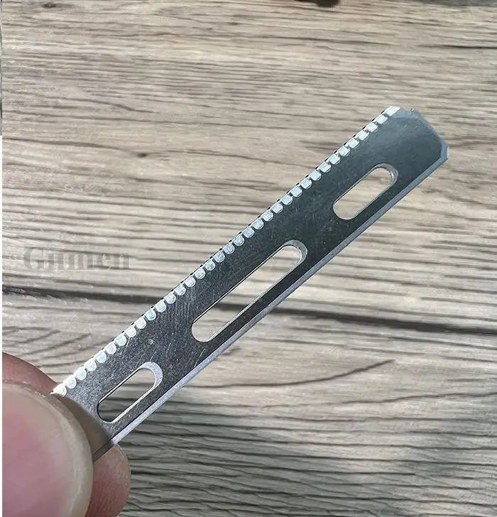 Zinc Alloy Straight Razor — Non-Folding, Silicone Handle, 14 Styles