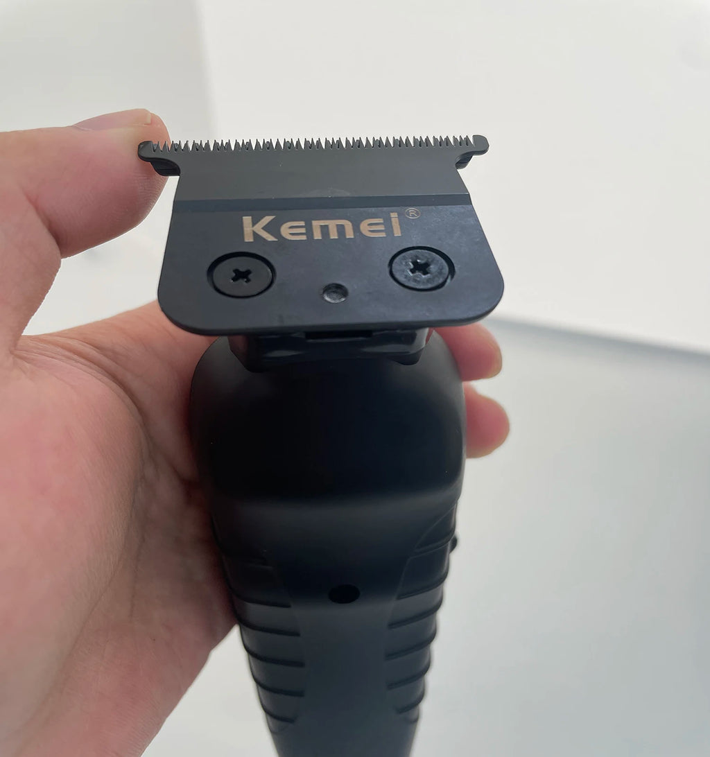 Kemei KM-2299 High-Capacity Cordless Clipper