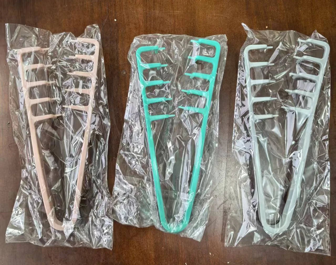 Korea-Style Wide-Tooth Volumizing Comb — 4 Colors